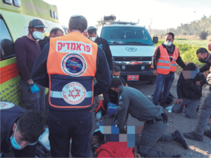El 14 de febrero último, atendiendo a un árabe que sufrió un ataque cardíaco en Kiryat Arba